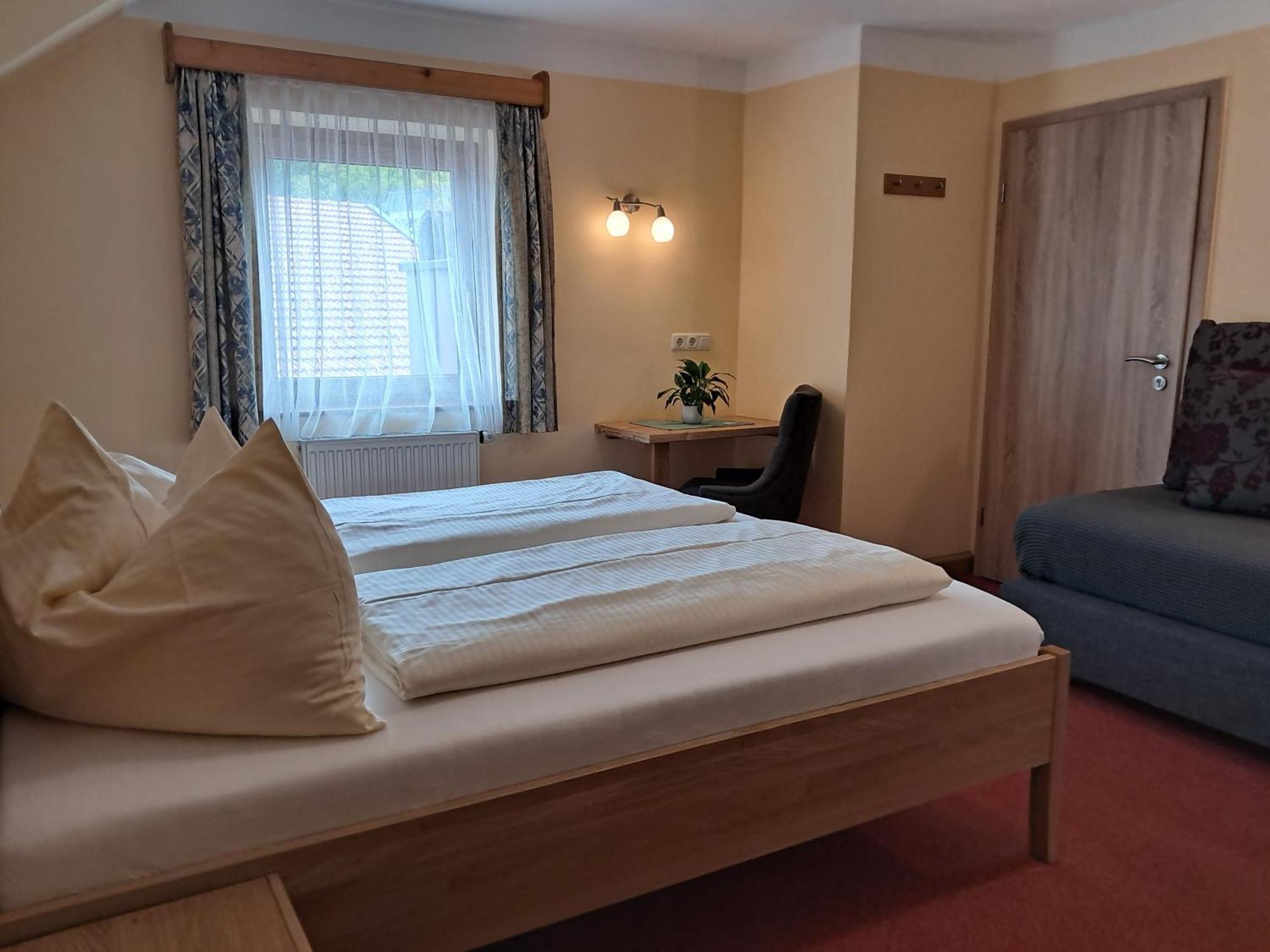 Hotel Garni Edelweiss ジークスドルフ エクステリア 写真